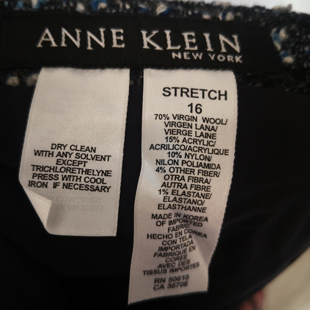 SALE Anne Klein navy tweed skirt - Picture 3 of 3
